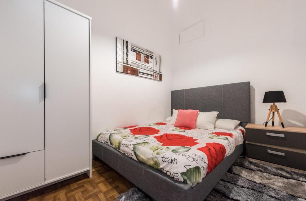 M&F Apartaments Chueca Madrid Exterior photo
