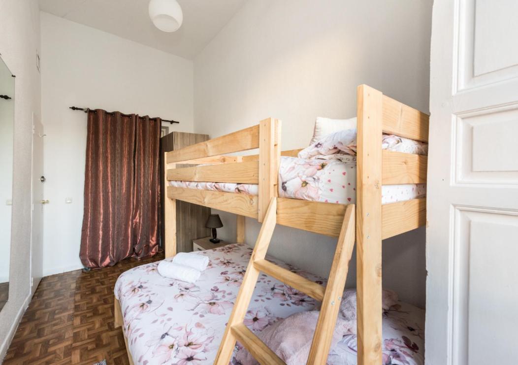 M&F Apartaments Chueca Madrid Exterior photo
